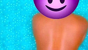 megan on knees in nude challenge, ebony petite orgasms 😍