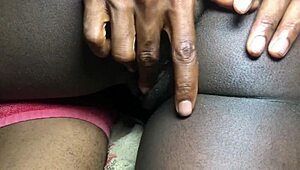 Coño fresco machacado duro por esa polla grande