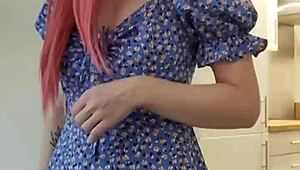 i feel so emotional about my step-sister wanting to prove her attractiveness with my erection