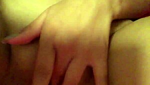 Playing with my pussy before bed, fingering and squirting