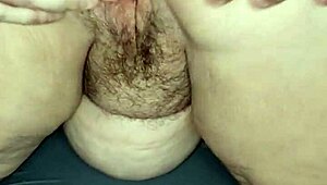 black hair blowjob 😏