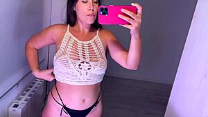 Trying on tops in haul 03 español