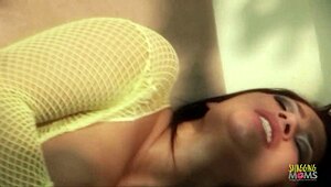 does morning sex with his gf please this bald guy more than anything?