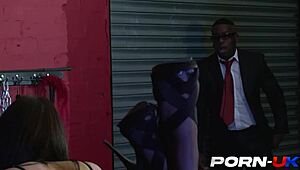 British BBC whore Tiffany Naylor craves being used as a fucktoy 😈