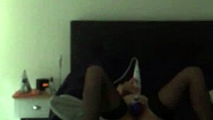 i'm cumming hard with my dildo