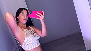 Trying on tops in haul 03 español