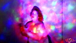 Hey, watch this BBW goddess dance naked with oiled curves!