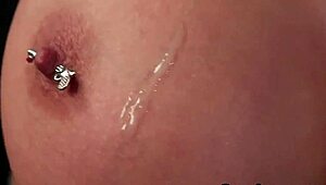 Lišáčka spolklá každý kapku spermatu vystříknutého na obličej!