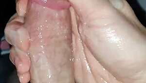 twink explodes messy cum after 20 mins of edging 😈