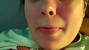 Έχω τεράστια συλλογή δονητών για καυλιάρικες μαλακίες