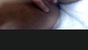 This BBW just can’t stop squirting all over the place. It’s wild!