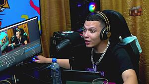 Bia Hot Shows Body Curves