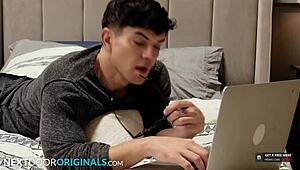 hot muscle dakota payne bangs gym bro trevor brooks hard