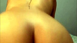 Amateur couple's homemade video features amateur riding and big ass