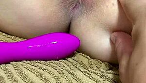 Real Homemade Sex with Dildo Squirting Action