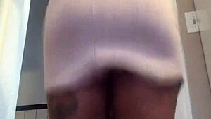 Upskirt Peek At Her Under The Skirt