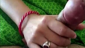 Great Handjob And Cumshot With Intense Stroking! 😜💦