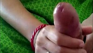 Great Handjob And Cumshot With Intense Stroking! 😜💦