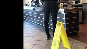 Big juicy black ass bounces enticingly