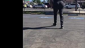 Big juicy black ass bounces enticingly