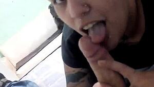 Argentine couple enjoys fun