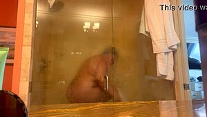 mistress danie showering in pcb 😏