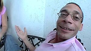 She Visits Him in Hotel Flat for Intense Fucking