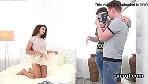 Dirt poor dude lets buddy ream ex-girlfriend