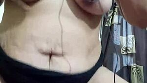 Indian couple gets into dry humping with real audio vibes