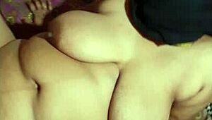 i saw my big ass desi girlfriend getting fucked hard by a bollywood actor in the hotel room, it was so intense!