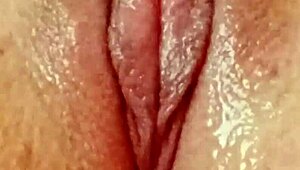 Wet Pussy Fingering Brings Moaning Orgasm to Pretty Woman