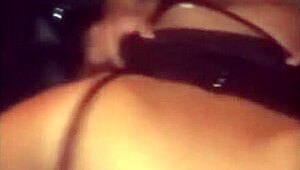 Parei O Carro Para O Neg�o Estranho Arrega�ar A Buceta Da Minha Esposa Rabuda