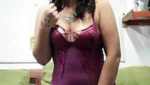 dana barzagli feels very horny, using toys on big ass