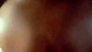 Sexy girlfriend takes load on back