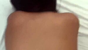 I Offer Money To Her Boyfriend And She Leaves Without Thinking Twice