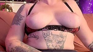 masturbation in black pantyhose, oh yeah!