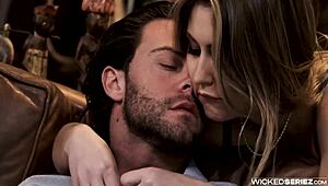 paige owens deepthroats and gets fingered raw 😈