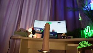 Hd fitness trainer in a sexy outfit will now show his technique of performing somersaults fuckmachine