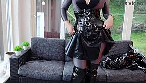 Femdom POV: Arya's Dirty Talk Facesitting Domination