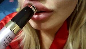 Lipstick on lips while sucking dick for cum