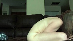 Lonely Amateur White Girl Sucking Papi Off