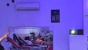 I take a latin milf to the motel when her husband is away to please her