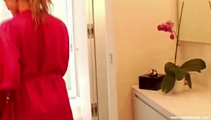 Sexy And Wet Lesbian Lovers Hot