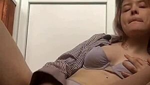 In Sexy Lingerie Fingering Her Pussy Masturbation Session