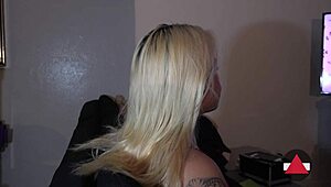 i lik when he fuks my long blonde hair by suprise, moaning dirty
