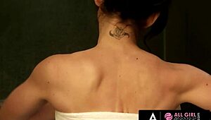 jennifer white gets vip anal fisting from adriana chechik