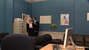 Brunette And Blonde Beg For Deepthroat Anal!