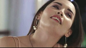 Alex De La Flor Helps Aria Lee Before Date!