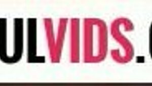 BEDROOM SEX WITH HOT BRUNETTE COUGAR INDIA SUMMER