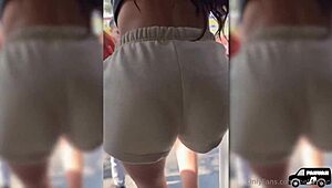 Serena Salgot szaleje z wielkim kutasem w fanvanie